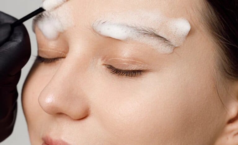 How To Get Rid Of Dandruff From Eyebrows
